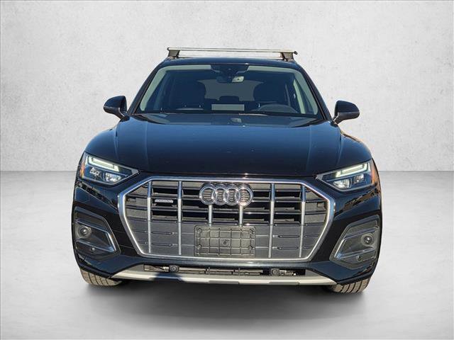 Used 2023 Audi Q5 2.0T Premium w/ Convenience Package image 2