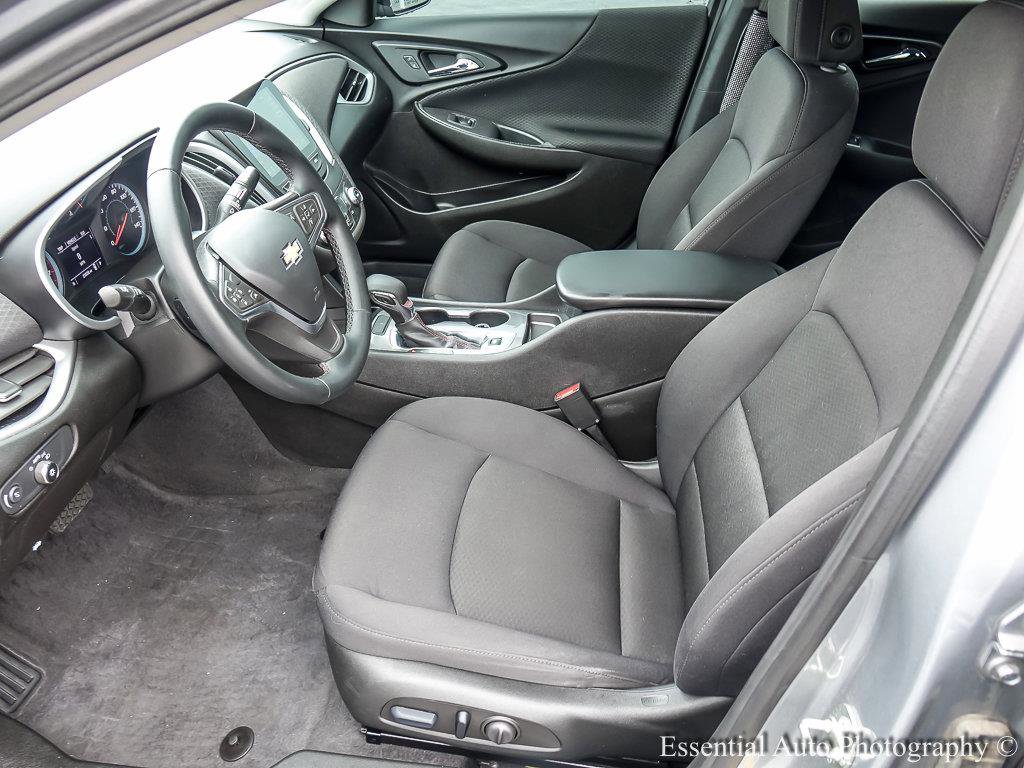 Used 2023 Chevrolet Malibu RS FWD image 15