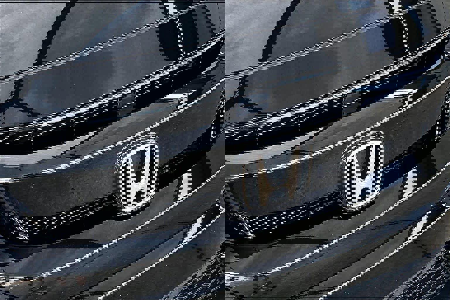 Certified 2021 Honda Civic EX image 29