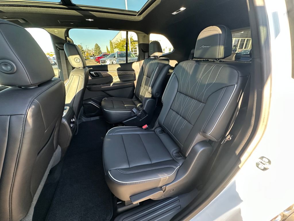 New 2026 Buick Enclave Avenir image 29