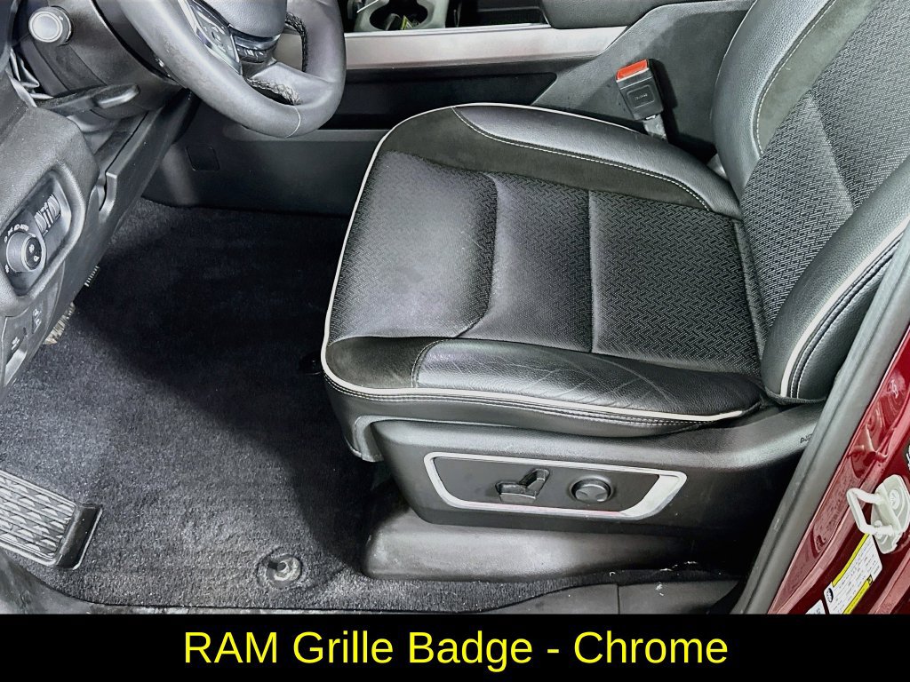 Used 2025 RAM 1500 Laramie w/ Sport Appearance Package AWD/4WD image 27