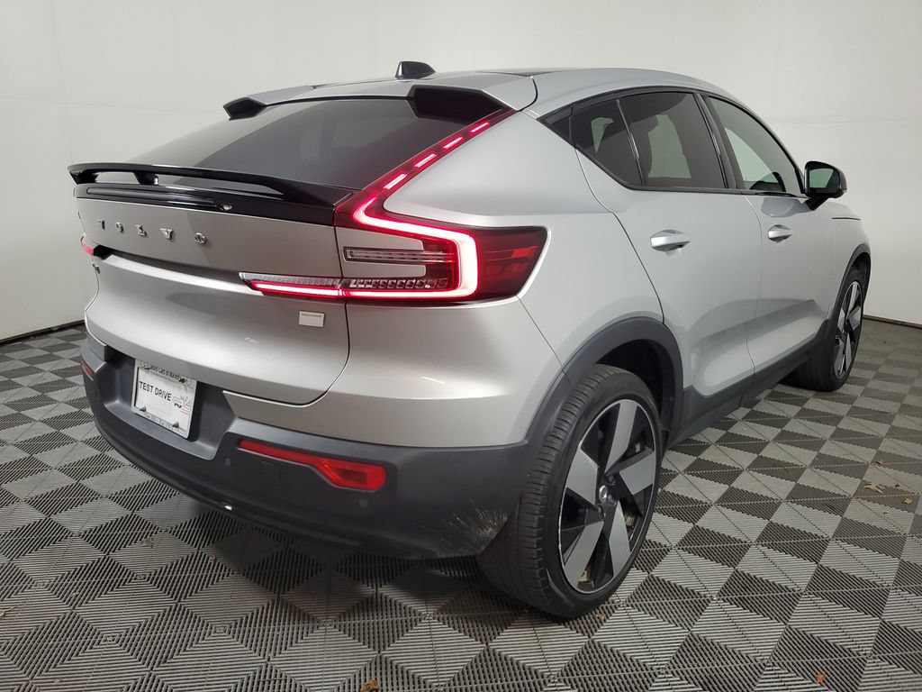 Certified 2024 Volvo C40 P8 Recharge Ultimate w/ Protection Package Premier RWD image 8