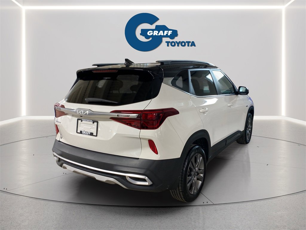 Used 2023 Kia Seltos S w/ Navigation Package image 7