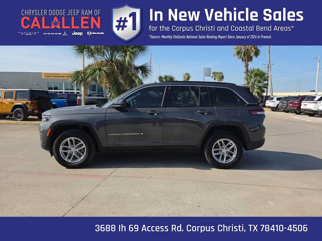 Certified 2025 Jeep Grand Cherokee Laredo X RWD image 11