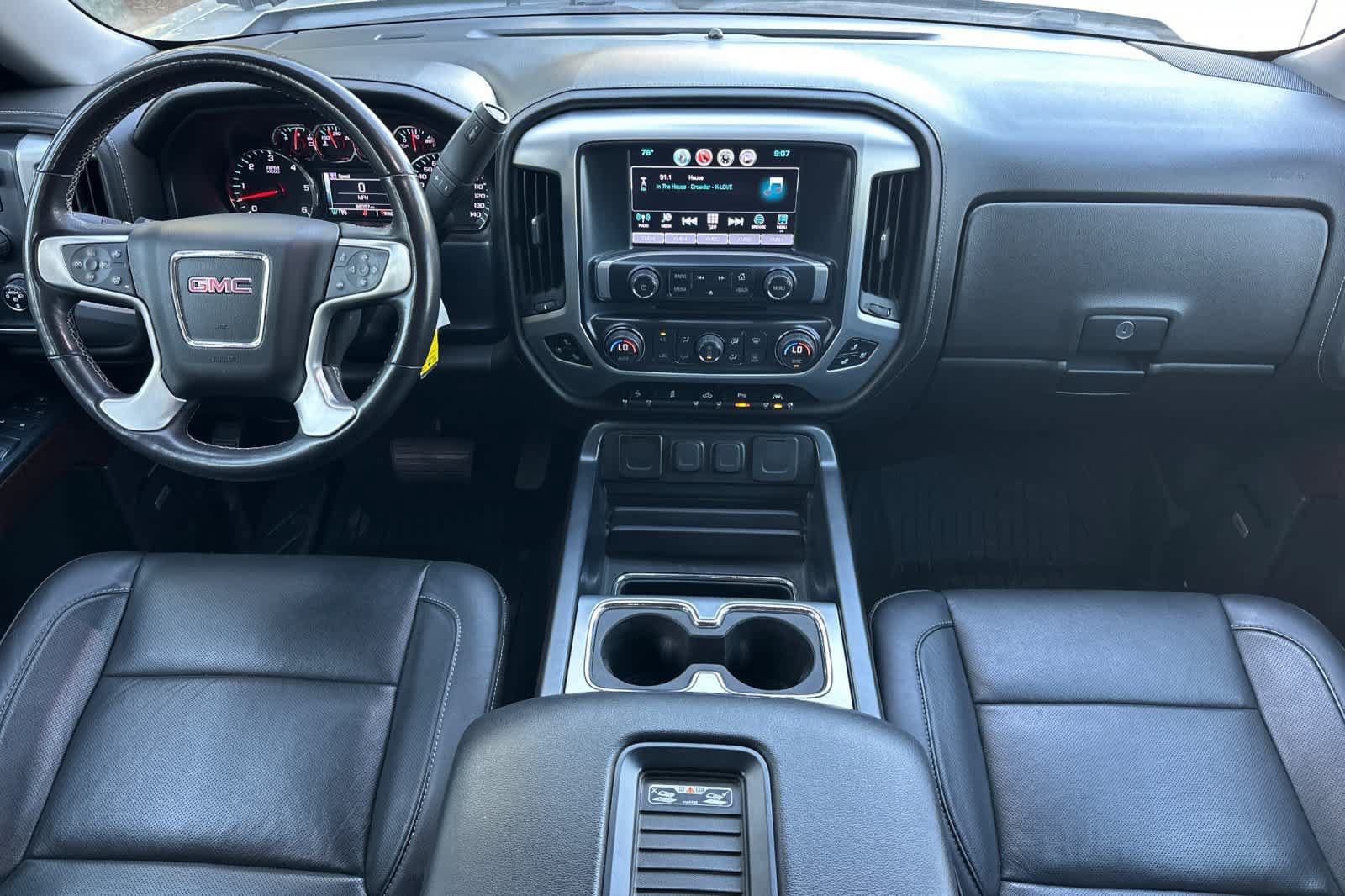 Used 2018 GMC Sierra 1500 SLT w/ SLT Premium Package AWD/4WD image 3