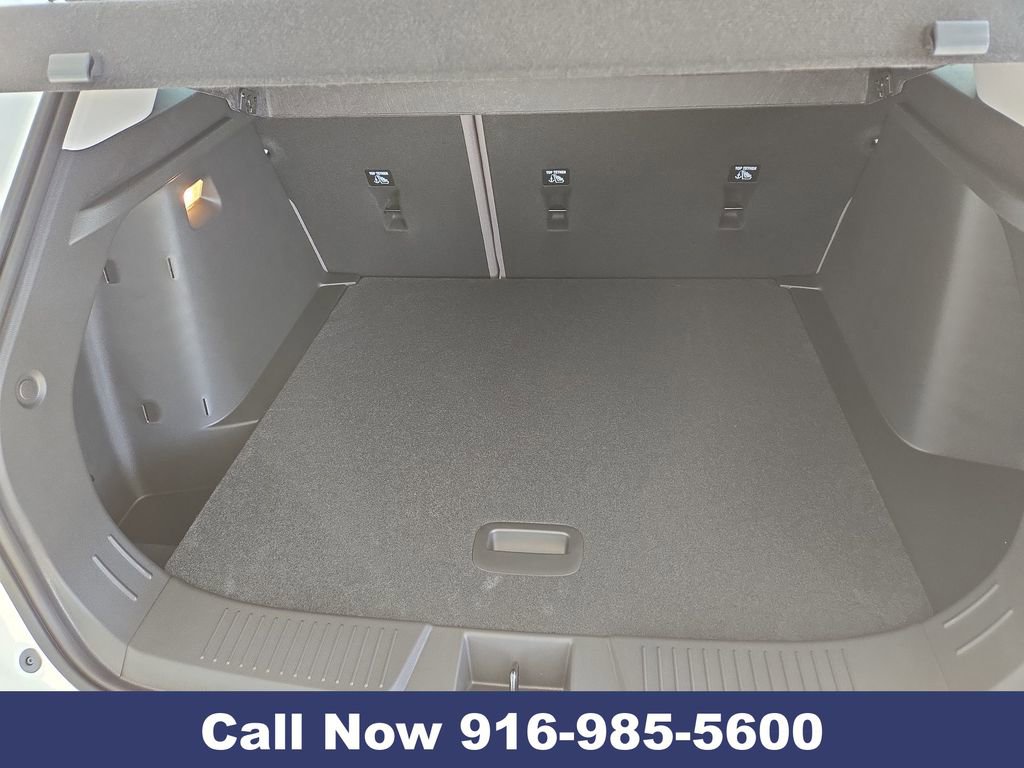 New 2026 Chevrolet Trax ACTIV w/ Driver Confidence Package image 21