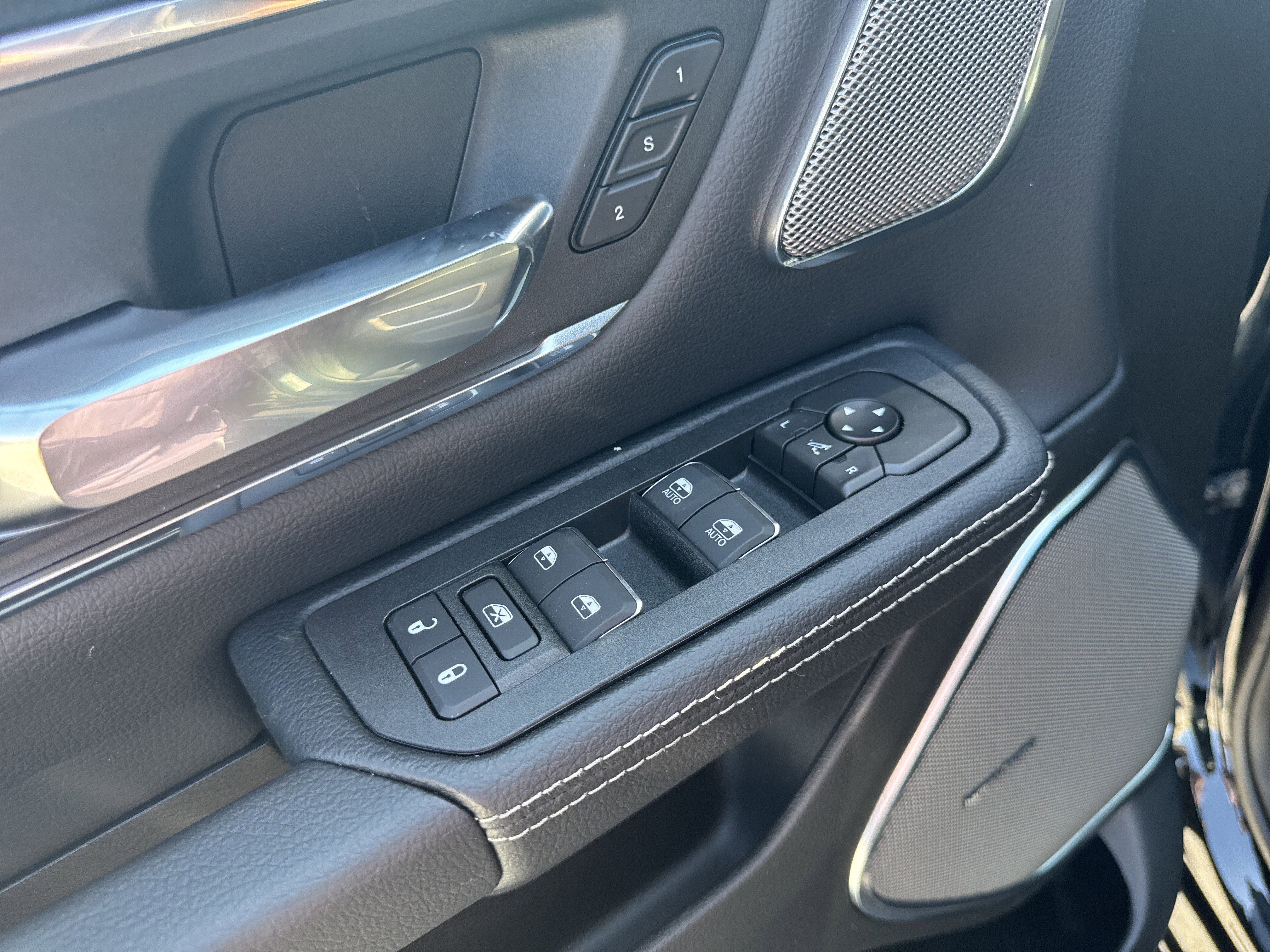 New 2026 RAM 1500 Laramie image 12