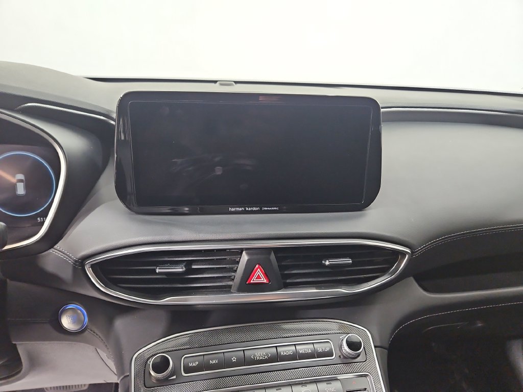 Used 2021 Hyundai Santa Fe SEL w/ Convenience + Premium Package AWD/4WD image 19