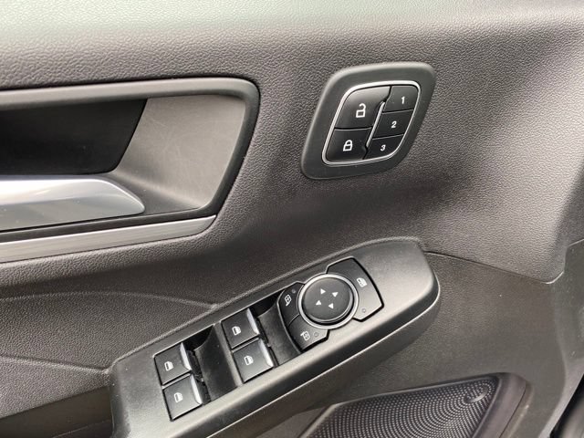 Used 2023 Ford Escape Platinum AWD/4WD image 17