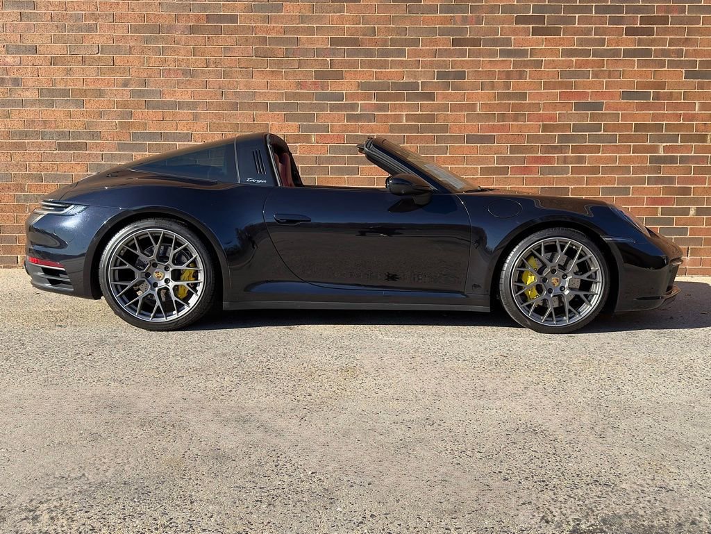 Certified 2021 Porsche 911 Targa 4S image 8