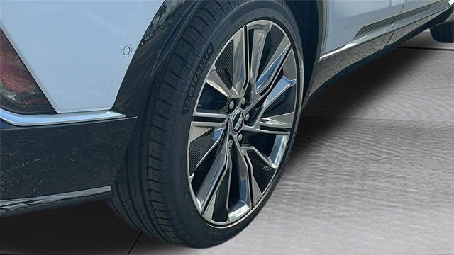 New 2026 Cadillac Lyriq Signature Luxury w/ Nappa Leather Package image 12