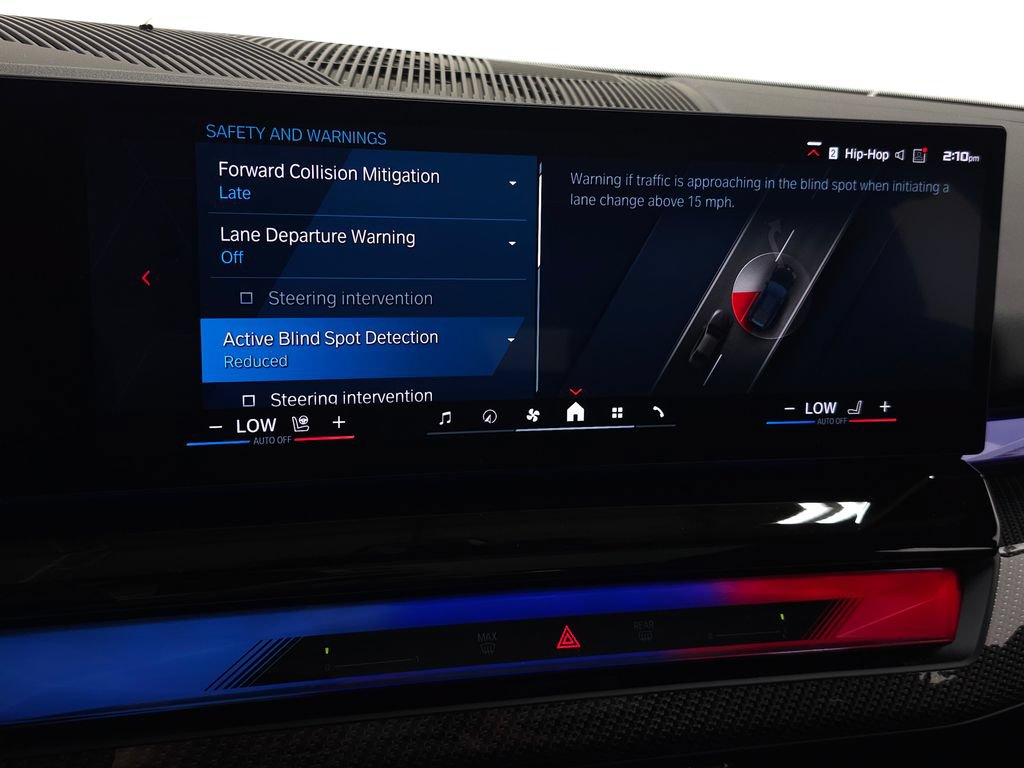 Used 2026 BMW M5 Touring AWD/4WD image 29