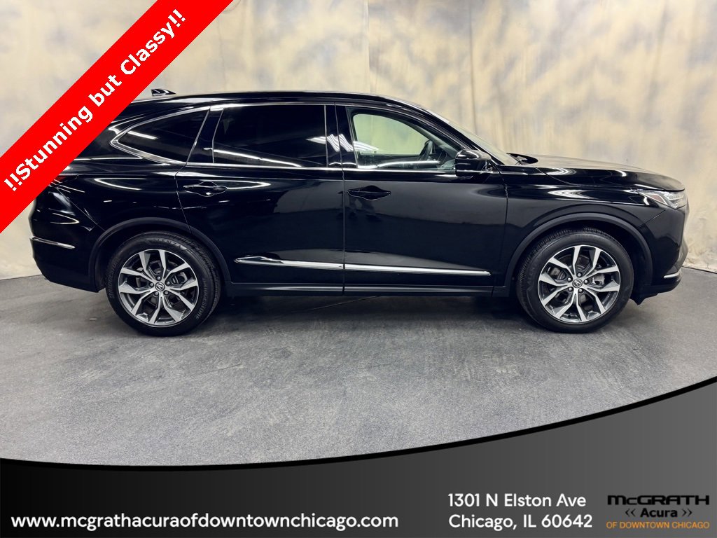 Used 2023 Acura MDX SH-AWD w/ Technology Package image 9
