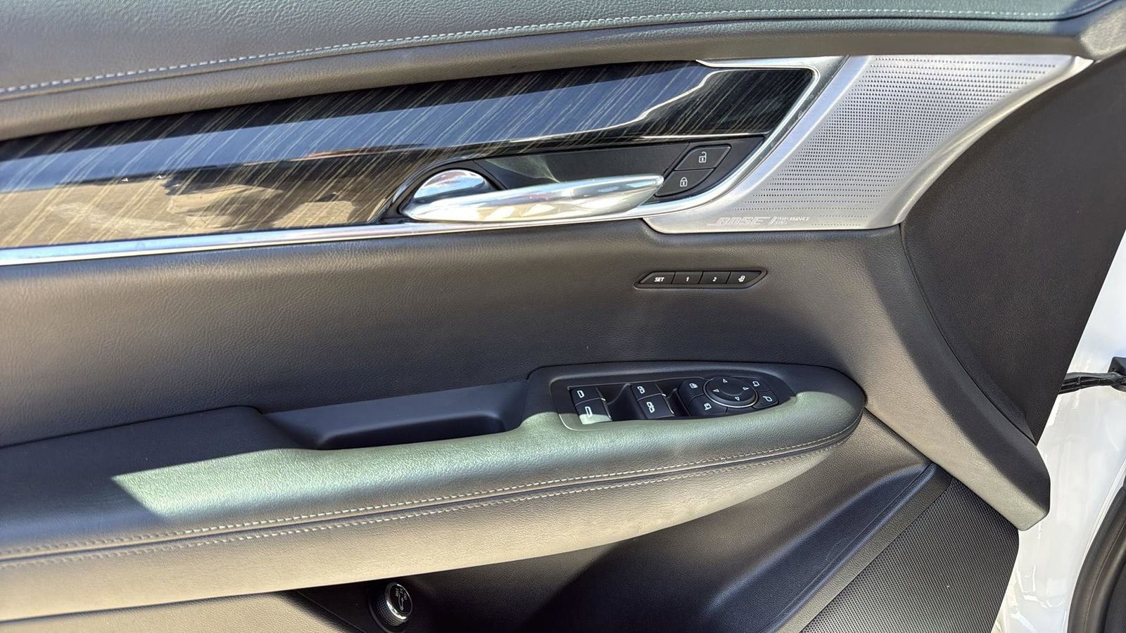 Used 2021 Cadillac XT6 Premium Luxury FWD image 10