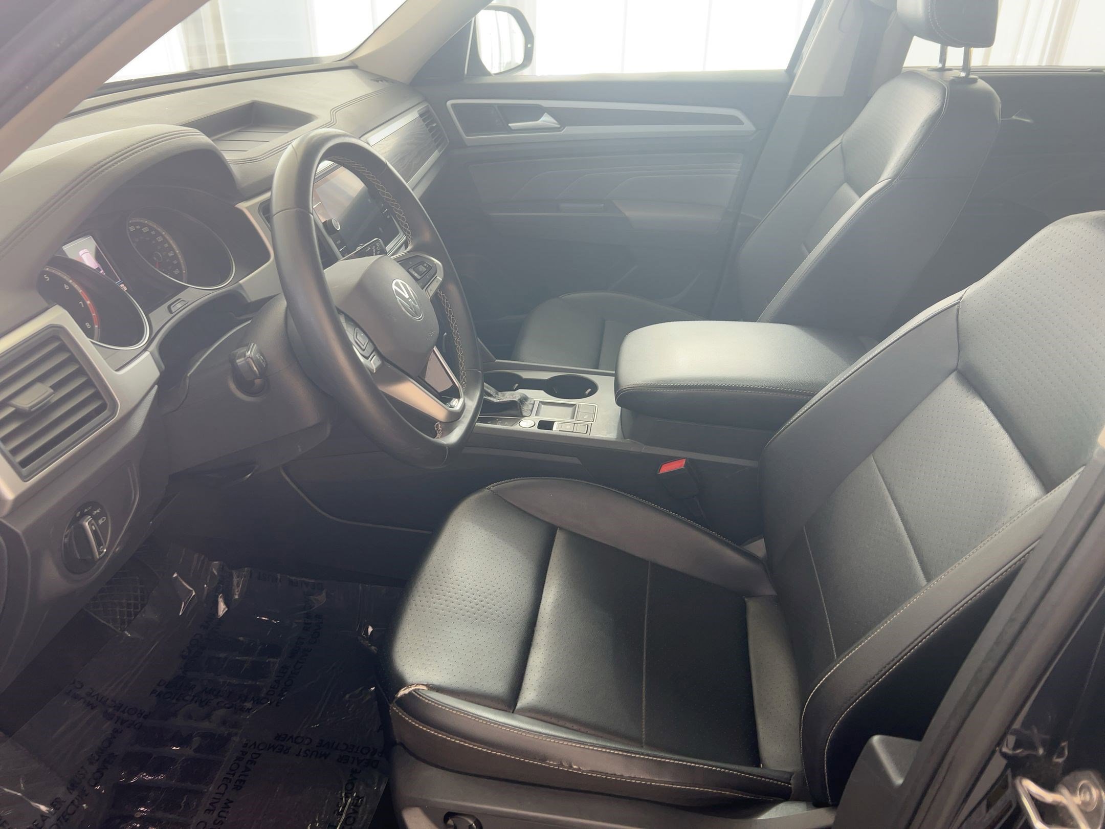 Used 2021 Volkswagen Atlas SE image 5