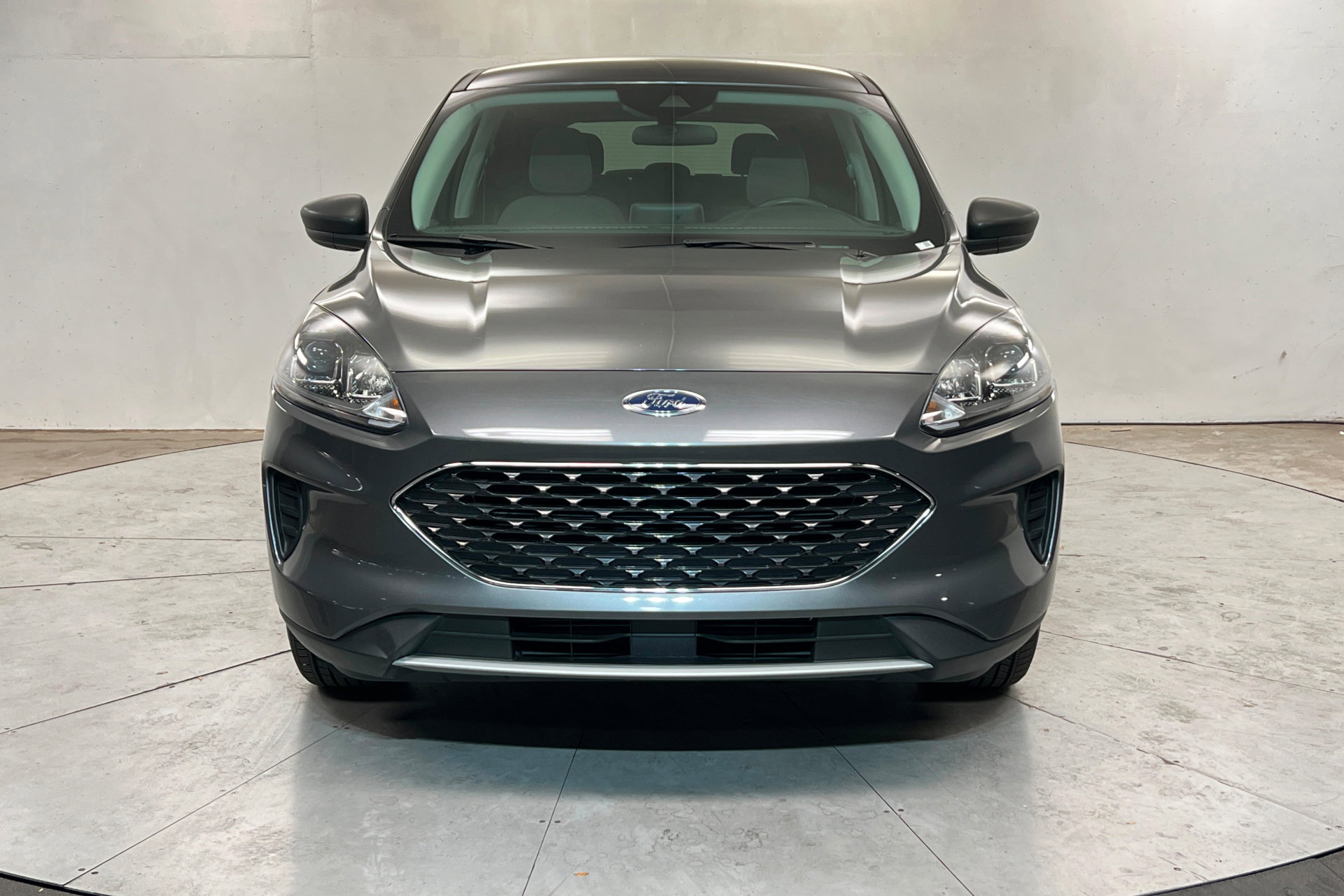 Used 2022 Ford Escape SE w/ Cold Weather Package image 9