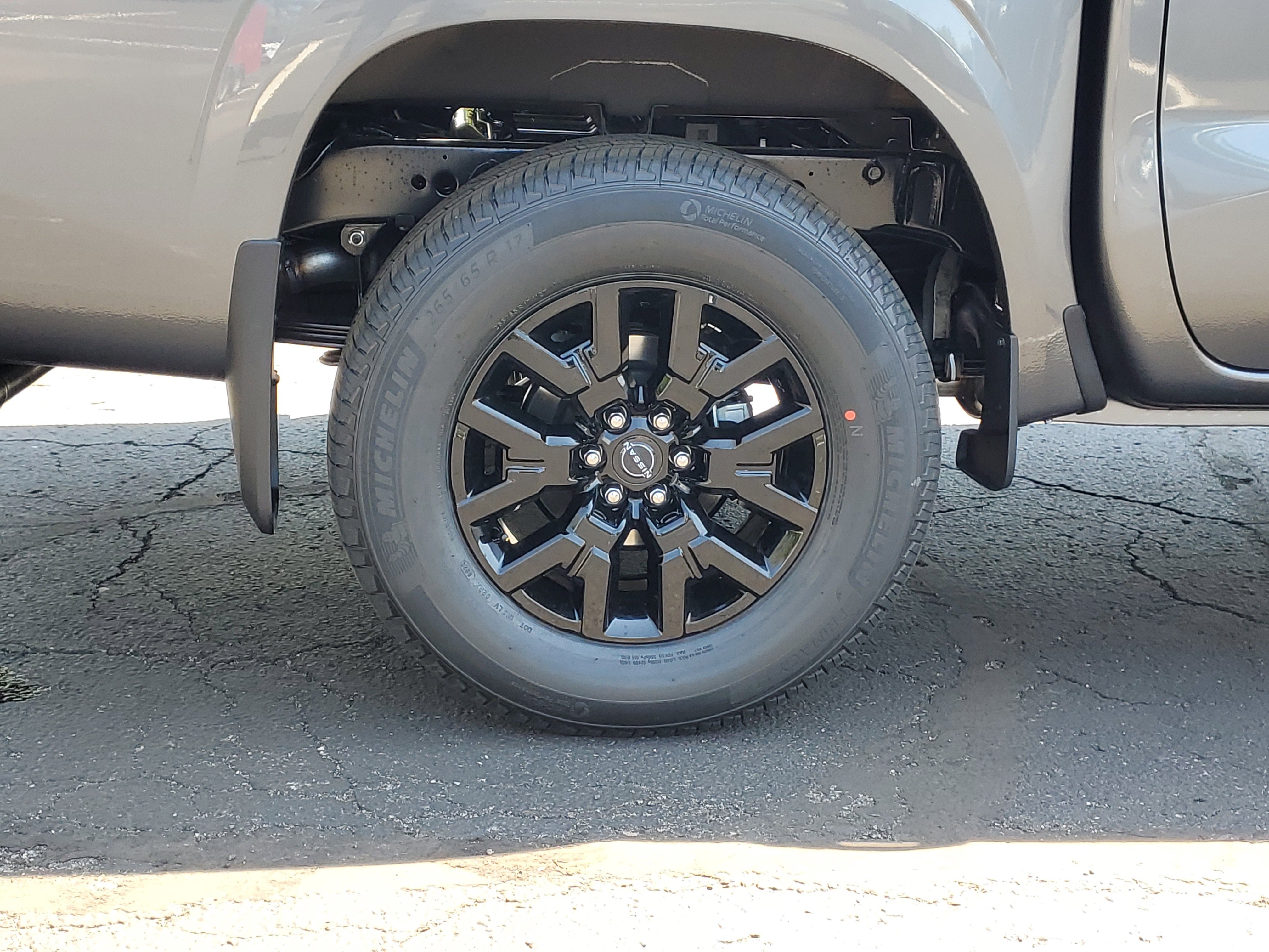 New 2026 Nissan Frontier SV AWD/4WD image 32