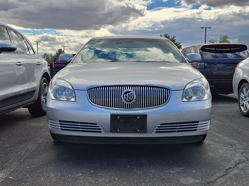 Used 2009 Buick Lucerne CXL FWD image 2
