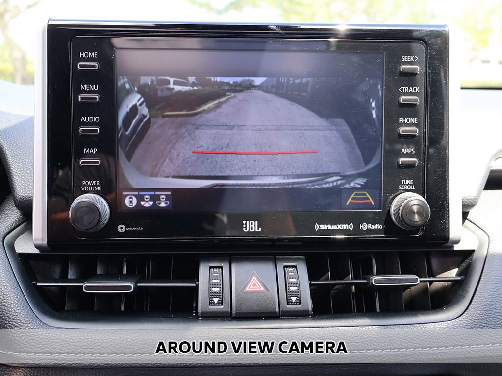 Used 2019 Toyota RAV4 Limited w/ Advanced Technology Package AWD/4WD image 5