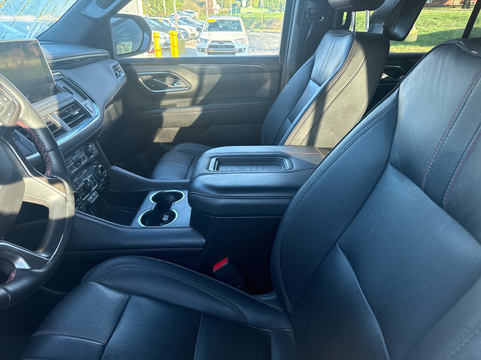 Used 2023 Chevrolet Tahoe RST w/ Luxury Package AWD/4WD image 8