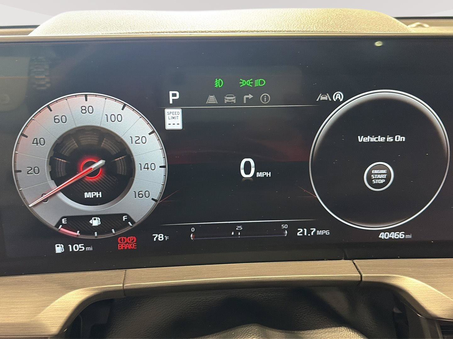 Used 2023 Kia Telluride SX X-Line AWD/4WD image 2