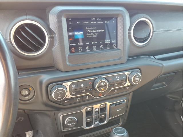 Used 2020 Jeep Gladiator Overland w/ Cold Weather Group image 9