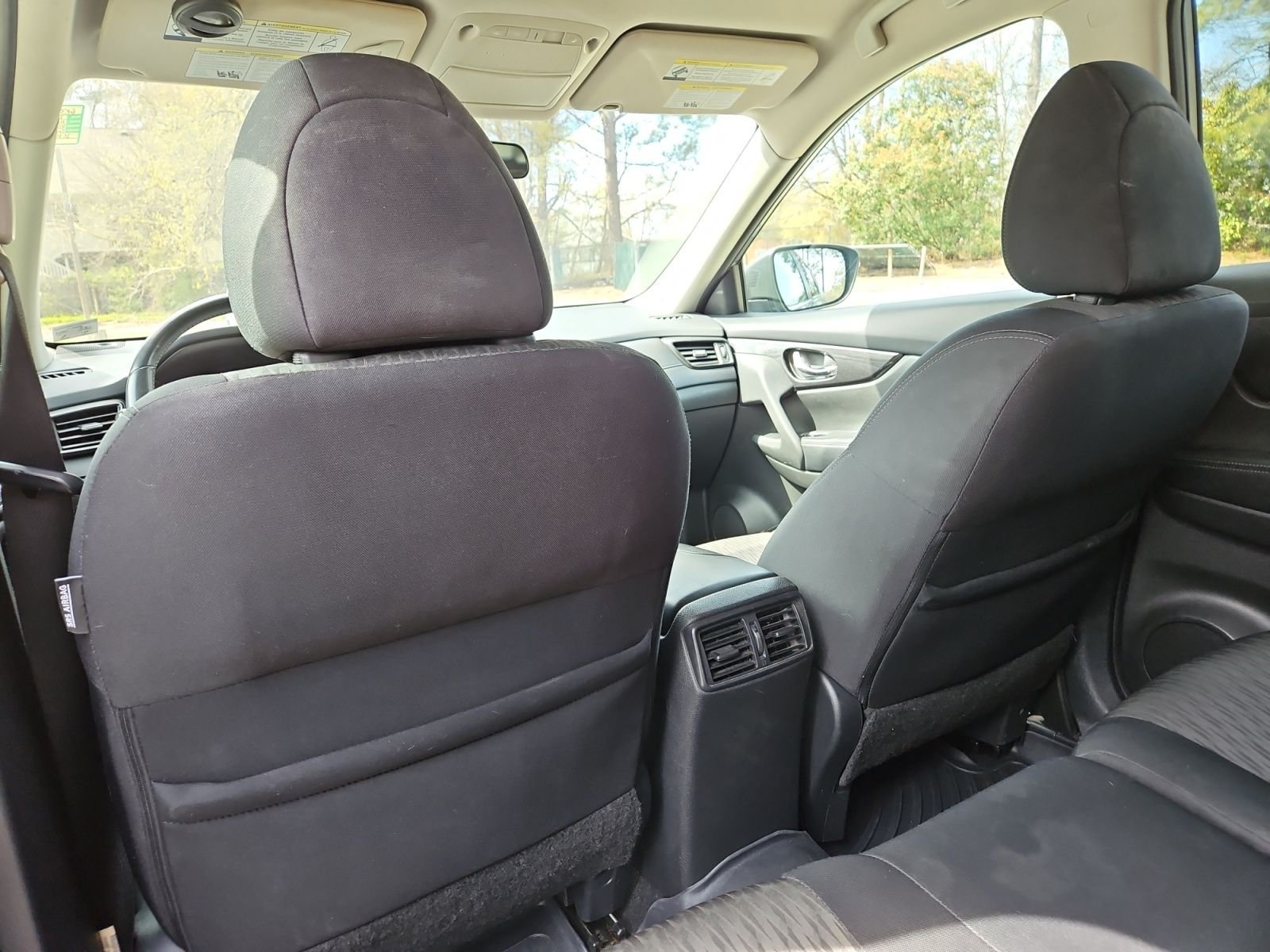 Used 2018 Nissan Rogue SV AWD/4WD image 20