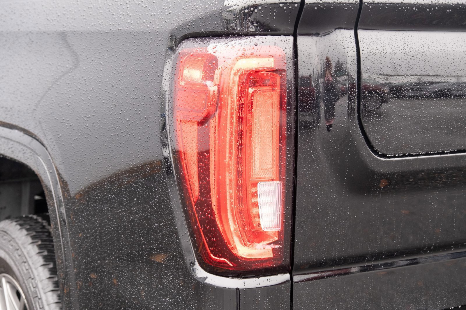 Used 2020 GMC Sierra 1500 AT4 image 30