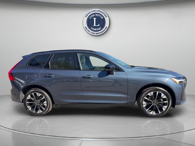 Certified 2026 Volvo XC60 B5 Plus AWD/4WD image 9