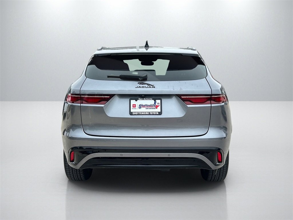Used 2024 Jaguar F-PACE R-Dynamic S image 6