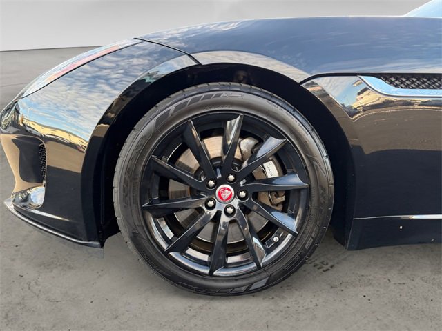 Used 2018 Jaguar F-TYPE Base image 9