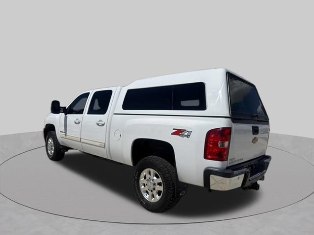 Used 2014 Chevrolet Silverado 2500 LTZ w/ LTZ Plus Package AWD/4WD image 3