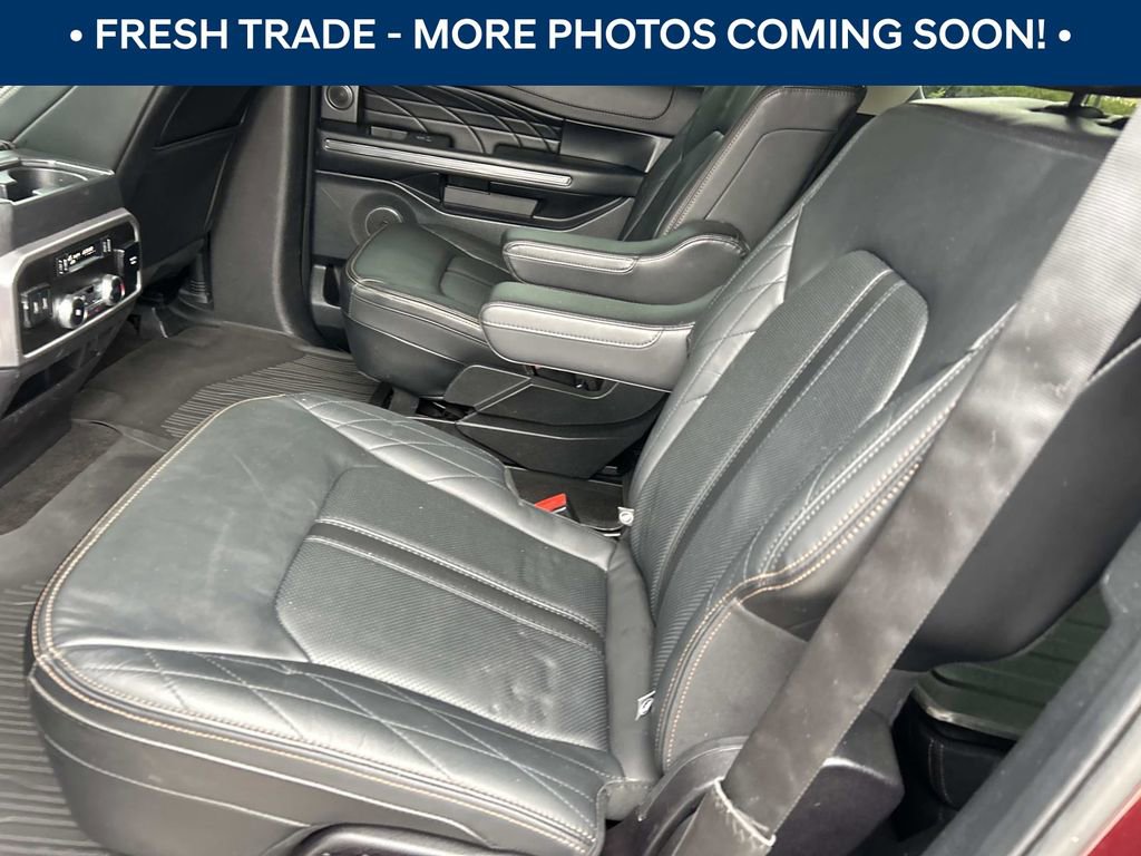 Used 2020 Ford Expedition Platinum image 22