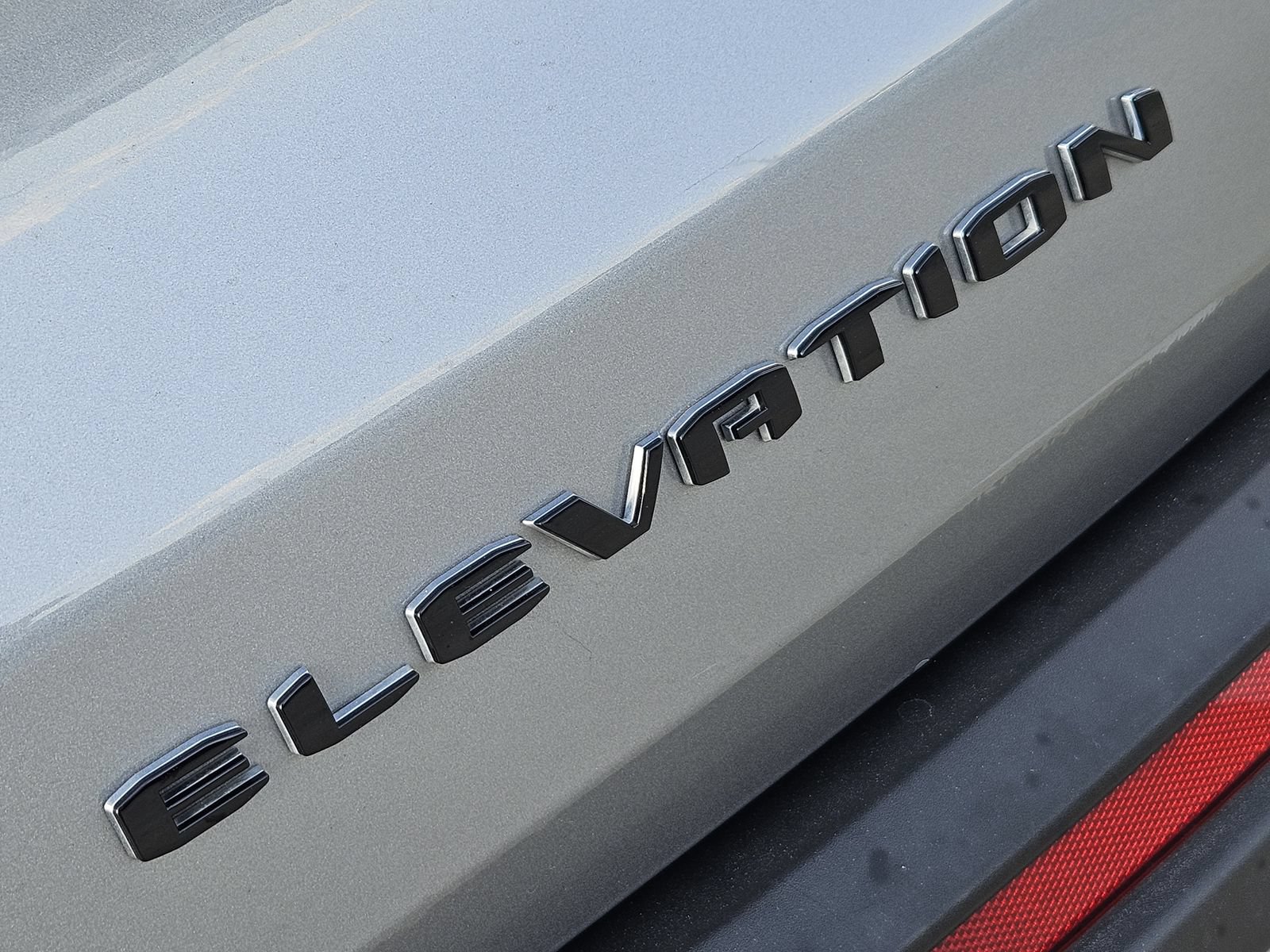 Certified 2025 GMC Acadia Elevation FWD image 16