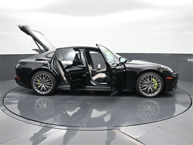 New 2026 Porsche Panamera 4 image 35