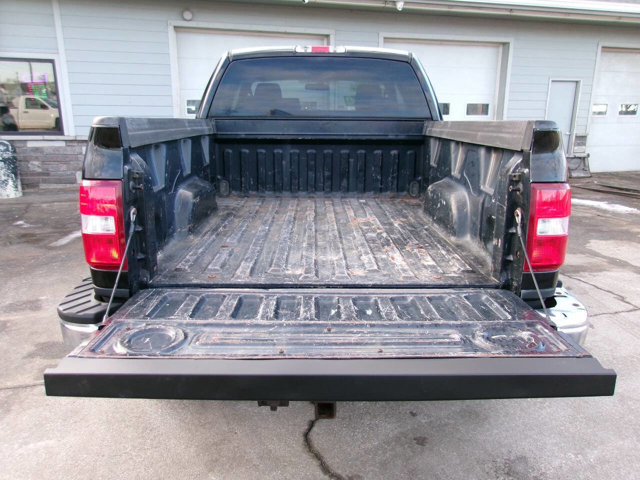 Used 2006 Ford F150 XLT image 4