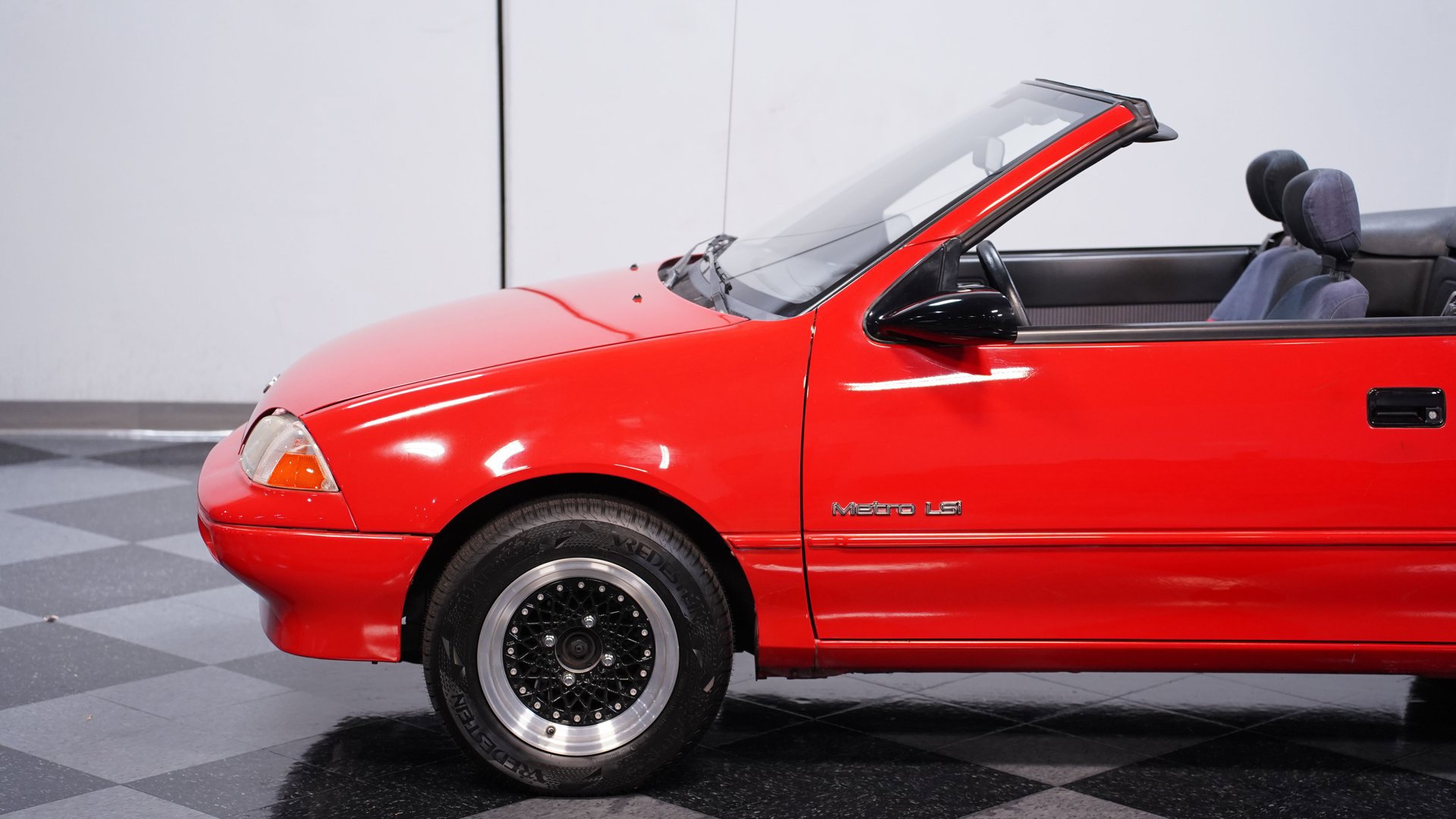 Used 1991 Geo Metro LSi image 19