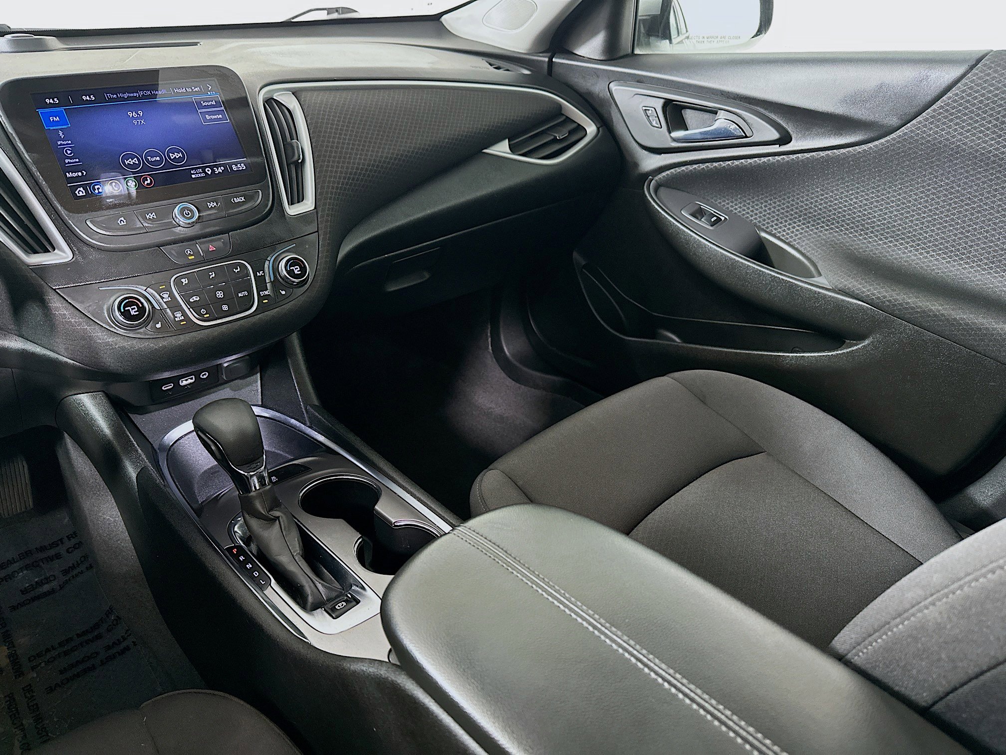 Used 2023 Chevrolet Malibu LT image 21