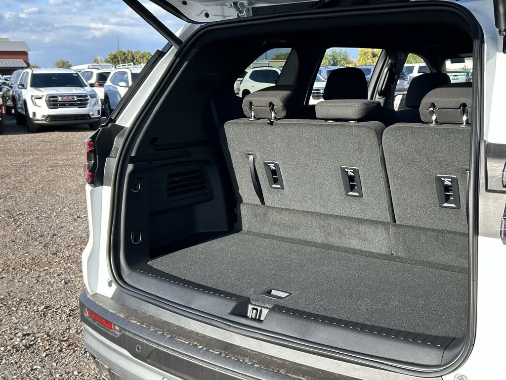 New 2026 GMC Acadia Elevation image 26
