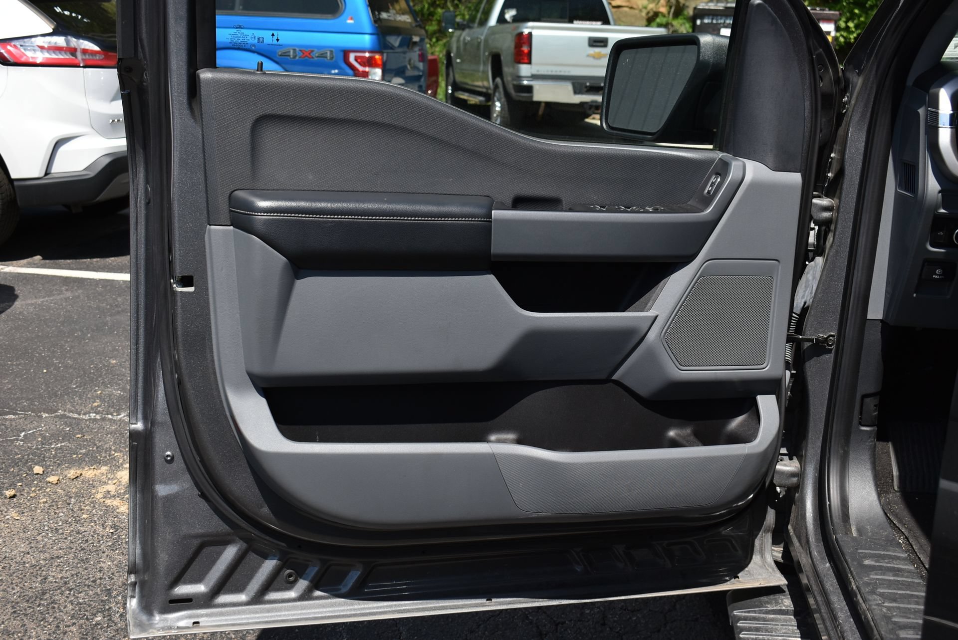 Used 2022 Ford F150 XLT AWD/4WD image 12