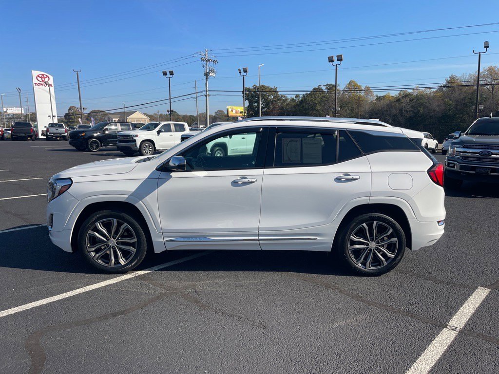 Used 2020 GMC Terrain Denali w/ Denali Premium Package image 13