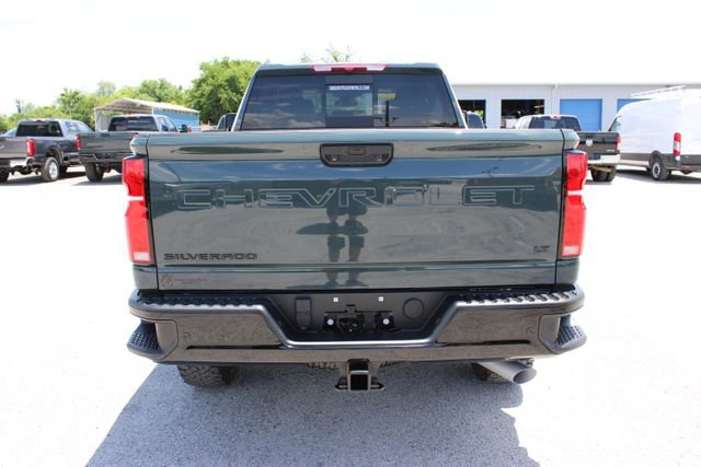 Used 2025 Chevrolet Silverado 2500 LT w/ Trail Boss Package AWD/4WD image 9
