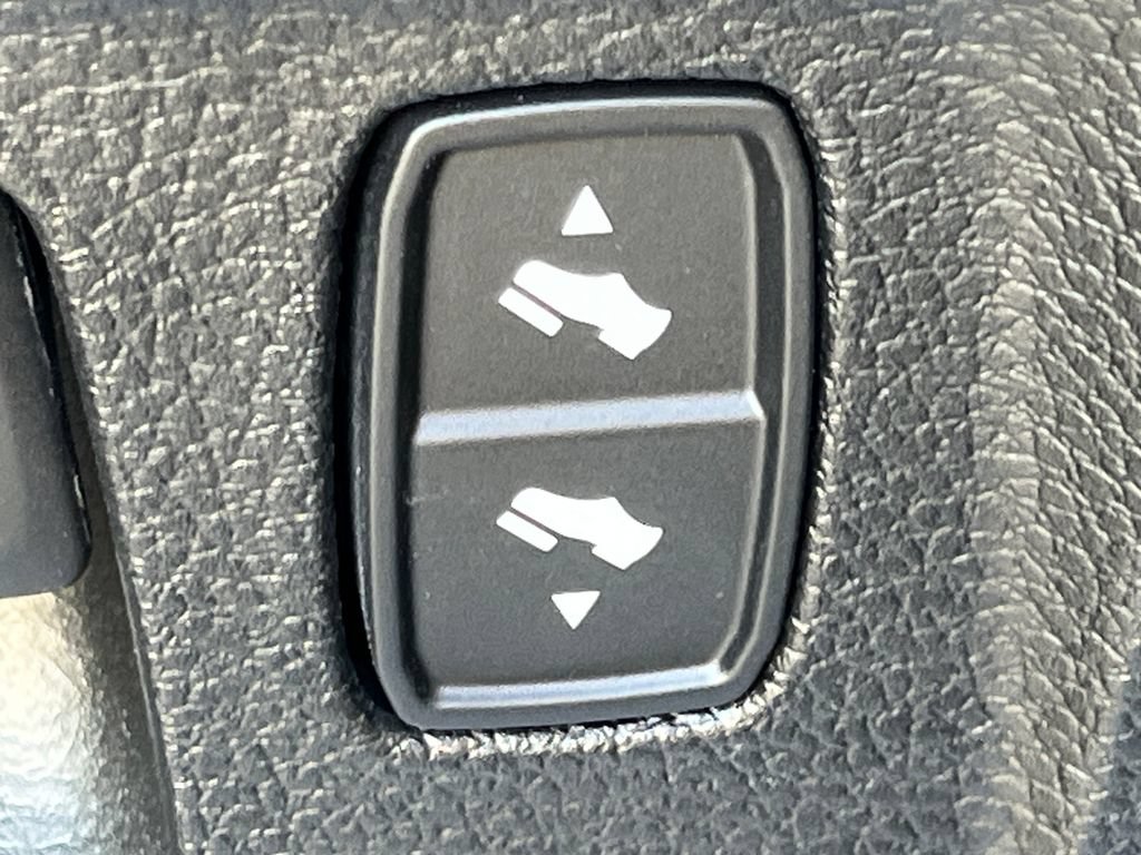 Used 2022 RAM 1500 Limited AWD/4WD image 33