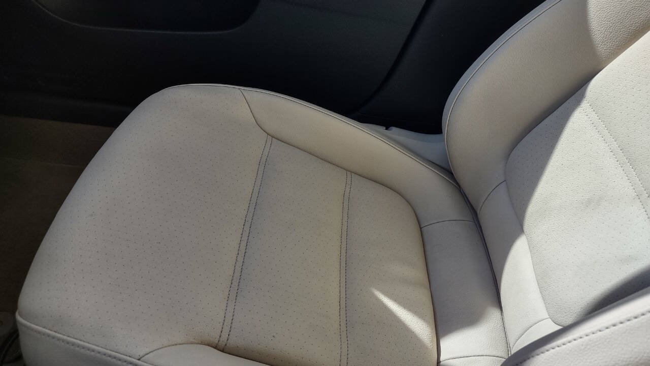 Used 2012 Volkswagen Jetta SE FWD image 24