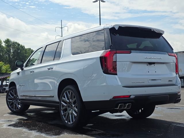 New 2026 GMC Yukon XL Denali Ultimate w/ LPO, Floor Liner Package AWD/4WD image 15