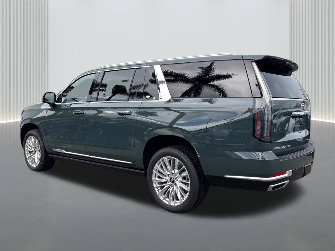 New 2026 Cadillac Escalade ESV Luxury AWD/4WD image 6