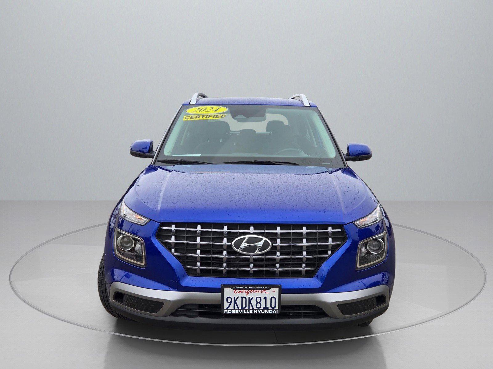 Certified 2024 Hyundai Venue SEL image 2