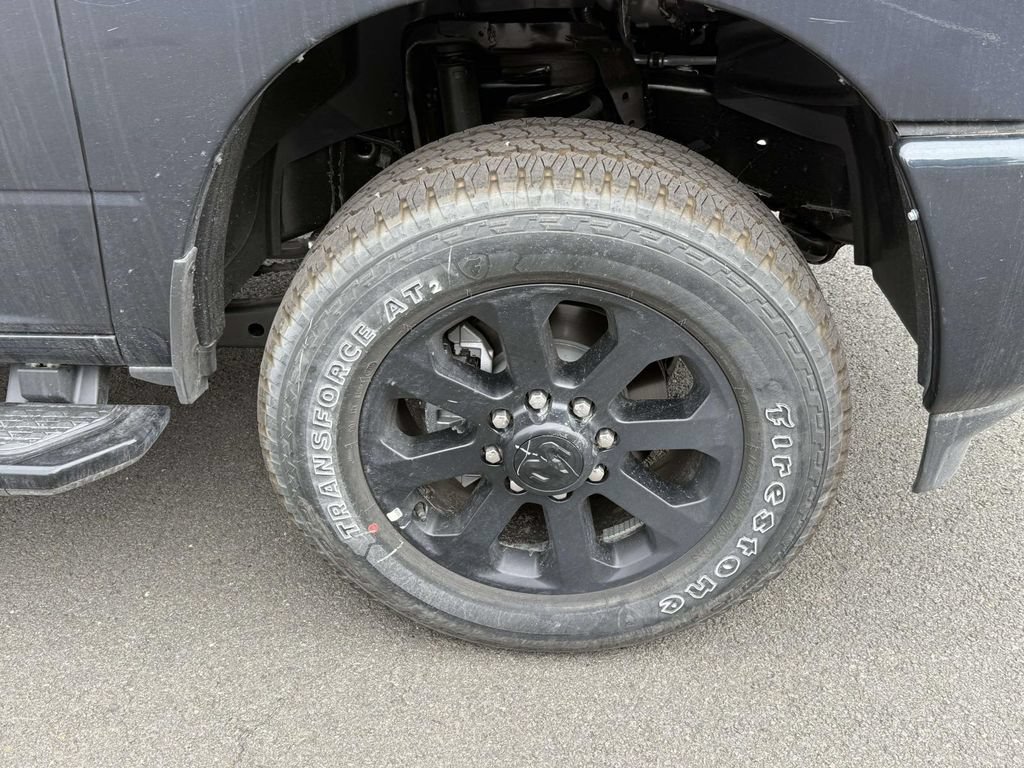 New 2026 RAM 2500 Laramie AWD/4WD image 12