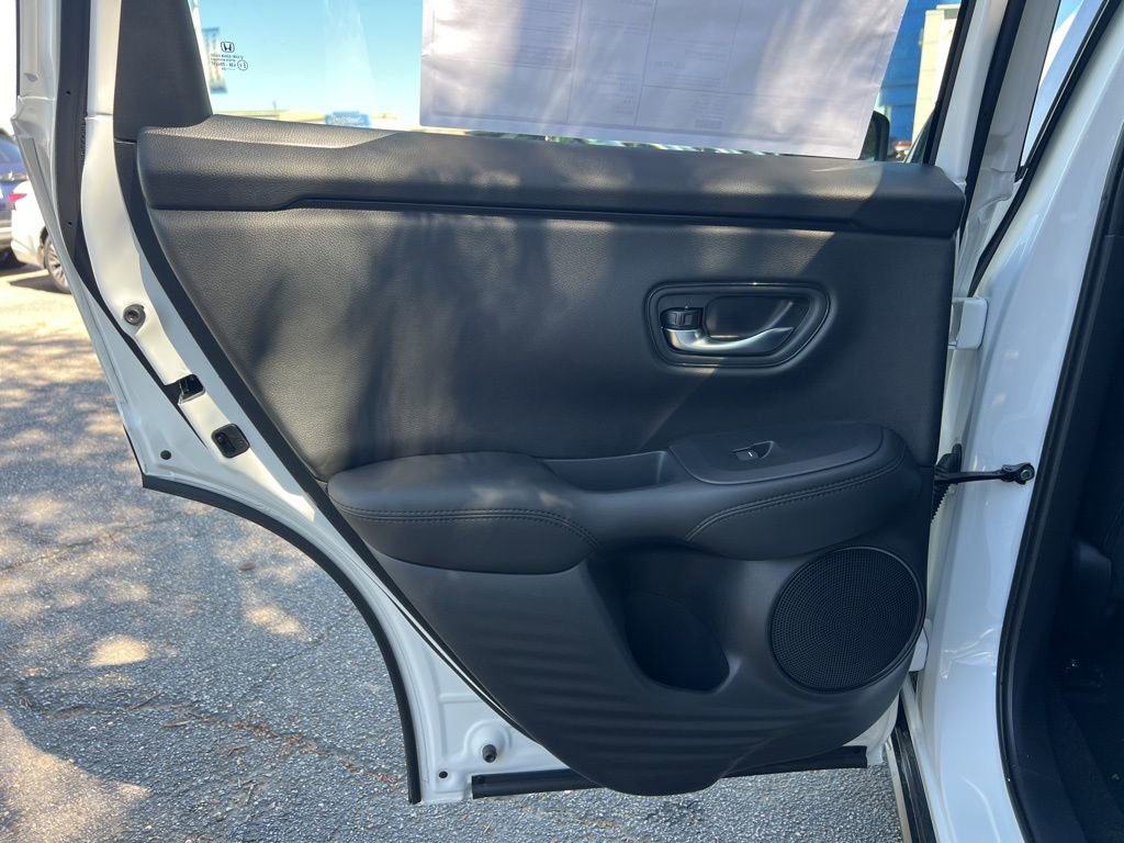 New 2026 Honda HR-V LX image 9