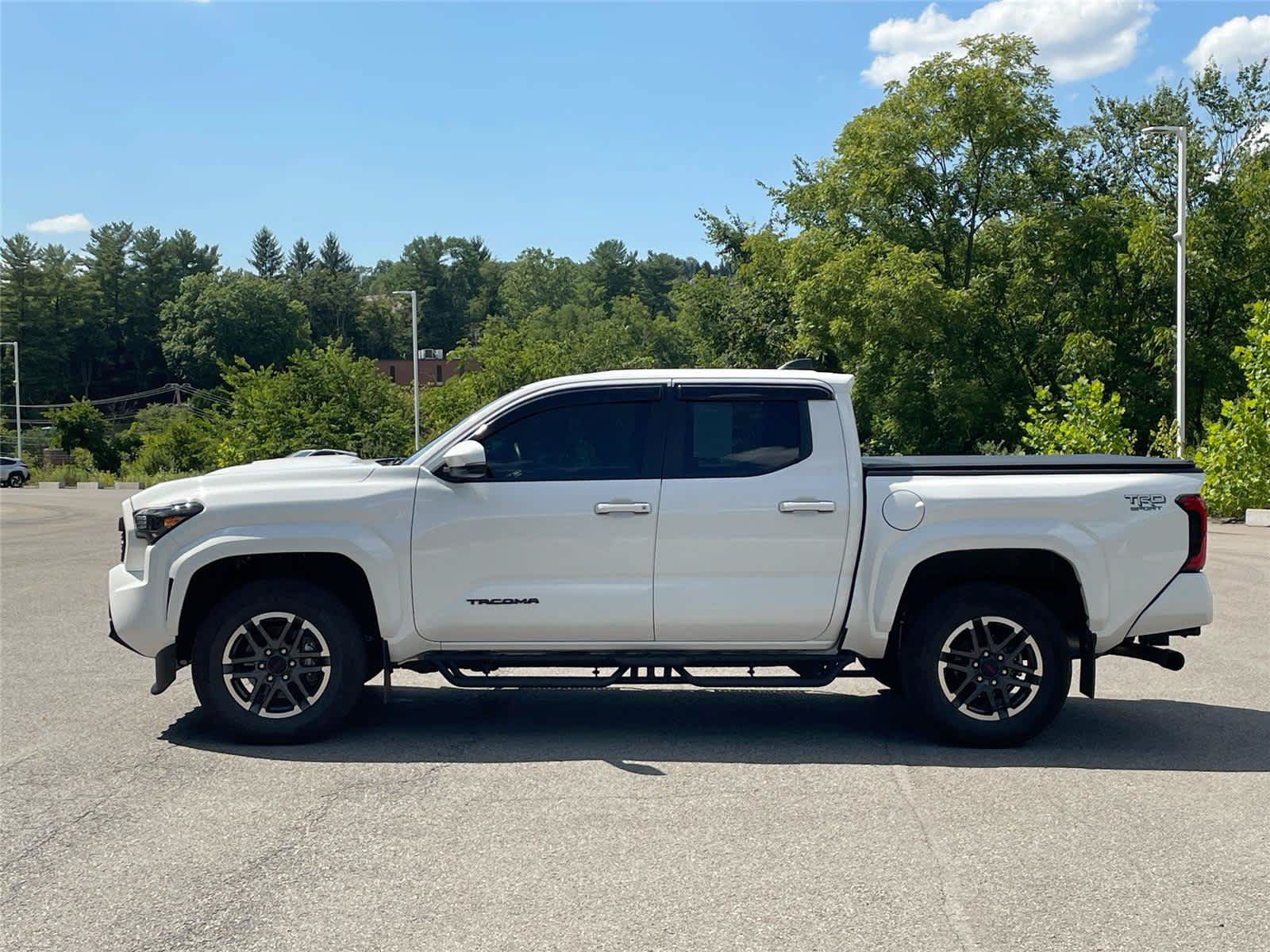 Used 2024 Toyota Tacoma TRD Sport w/ TRD Sport Upgrade Package AWD/4WD image 2